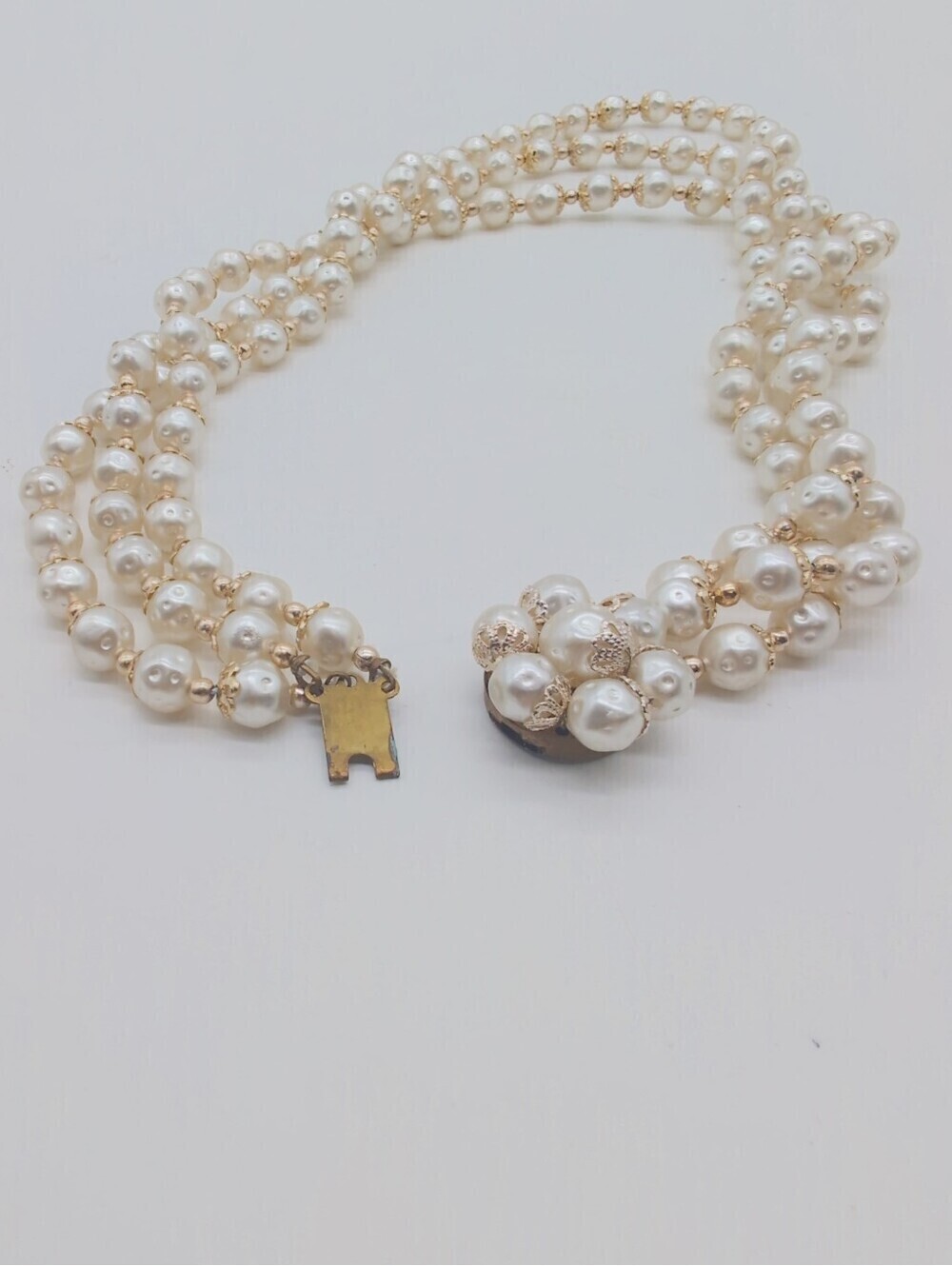 Vintage Faux Pearl Trio-Strand Necklace with Floral Clasp Japan 17" Filigree - Picture 5 of 6